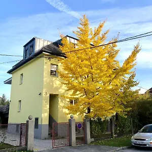 Soska 5 Apartment